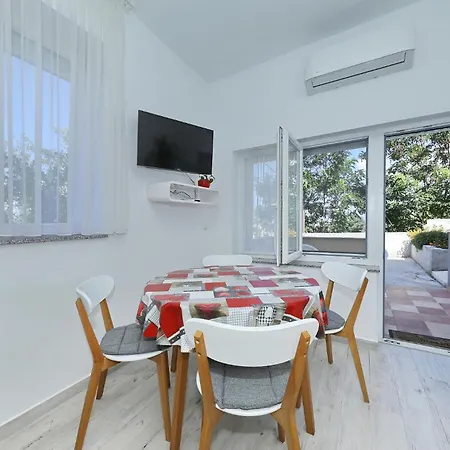 Apartment Vanda Land Zadar